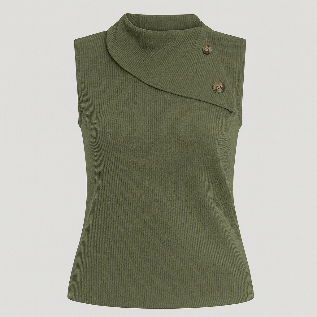 Top sin mangas color verde oliva con cuello asimétrico de botones y tejido texturizado, combinado con pantalones negros